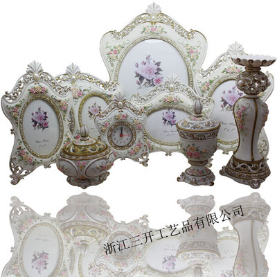 【【廠家直銷】供應歐式樹脂座鐘/小鬧鐘 古典 家居擺件 婚慶裝飾品】價格,廠家,圖片,塑料、樹脂工藝品,沈立明(個體經營)-